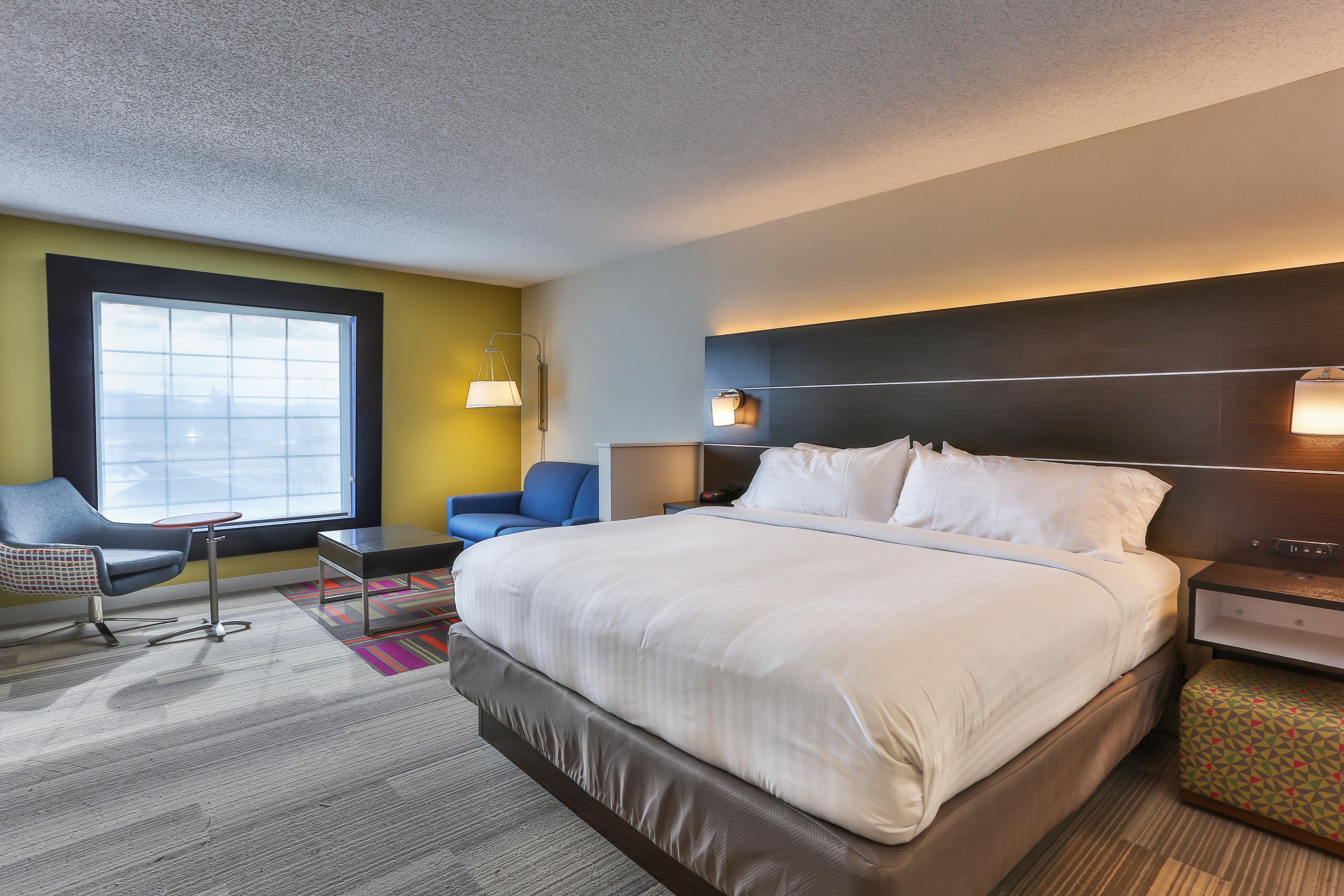 Holiday Inn Express Hotel & Suites Reading By Ihg Exterior photo